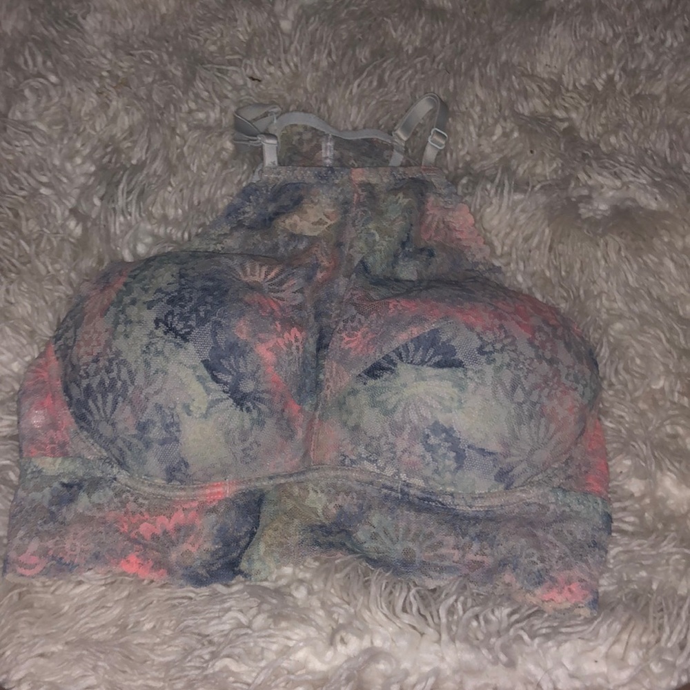 pink lace bra